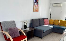 Fly Airport Residences & Therme-Self Check-In