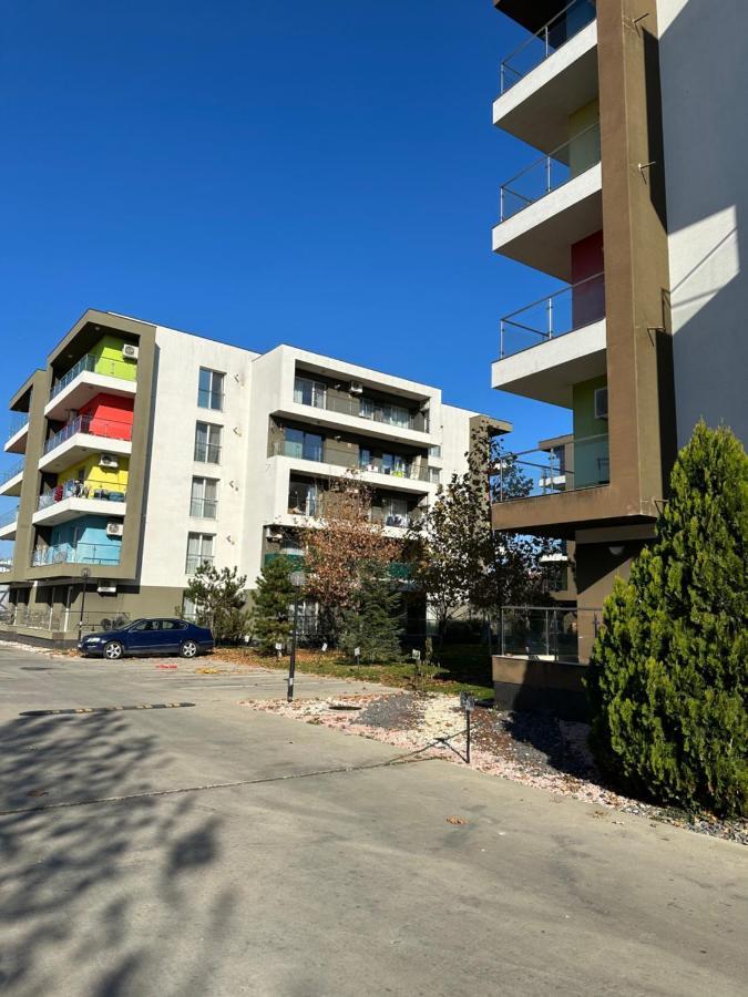 Fly Airport Residences & Therme-Self Check-In Otopeni Exterior photo