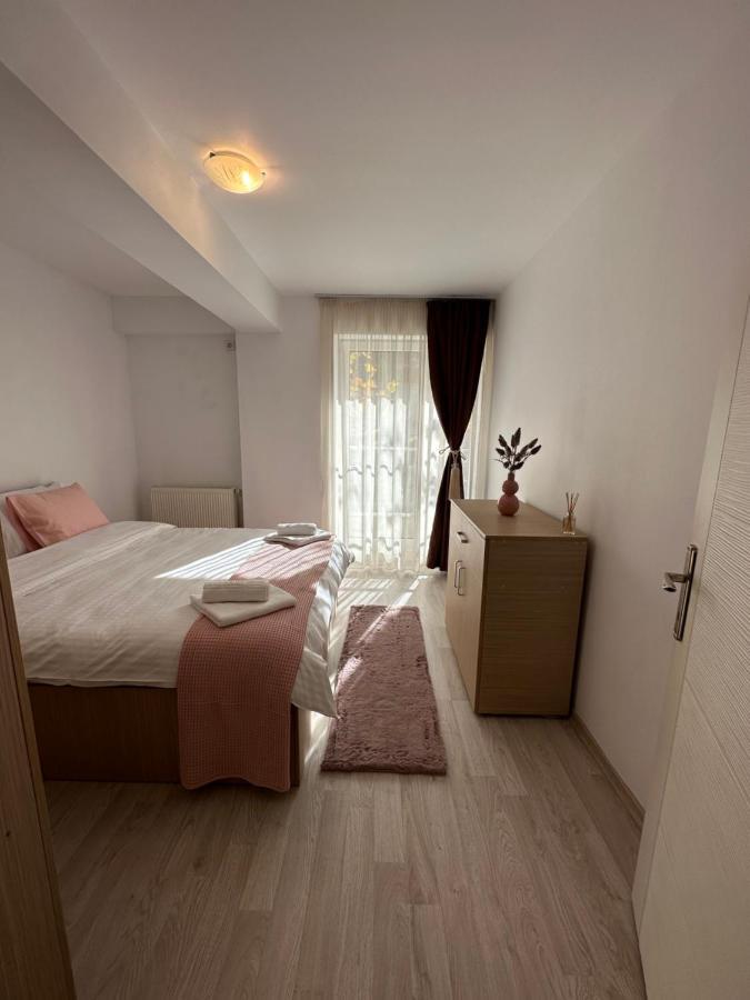 Fly Airport Residences & Therme-Self Check-In Otopeni Exterior photo