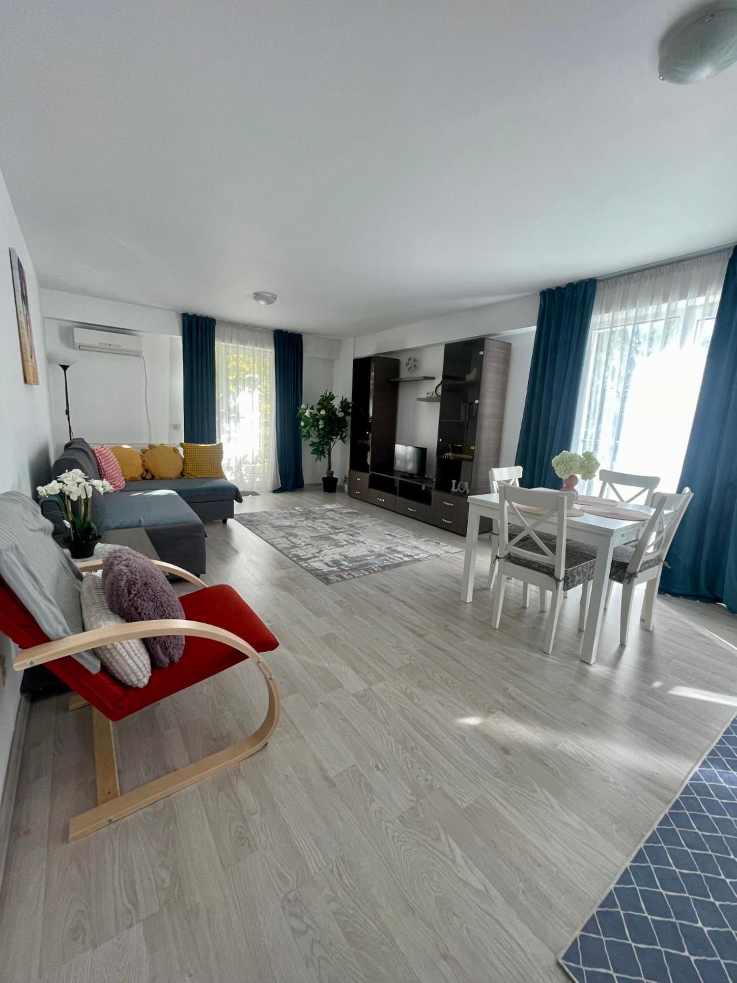 Fly Airport Residences & Therme-Self Check-In Otopeni Exterior photo