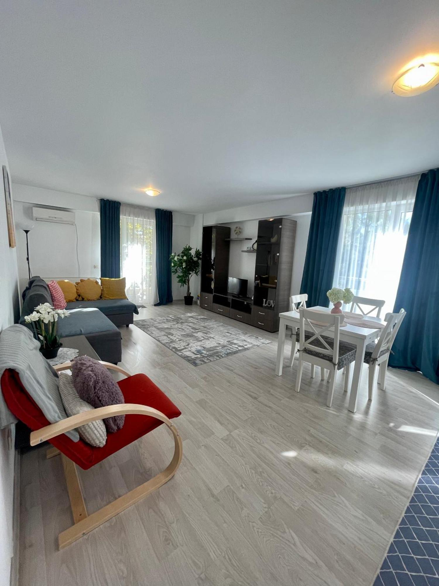 Fly Airport Residences & Therme-Self Check-In Otopeni Exterior photo