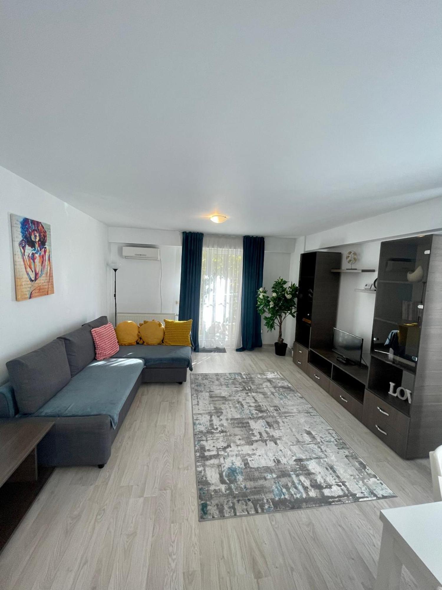 Fly Airport Residences & Therme-Self Check-In Otopeni Exterior photo